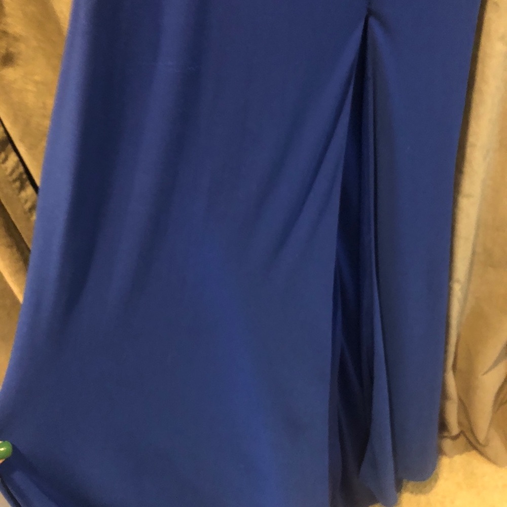 Formal full length prom gown. Blue w/iridescent - Picture 4 of 7